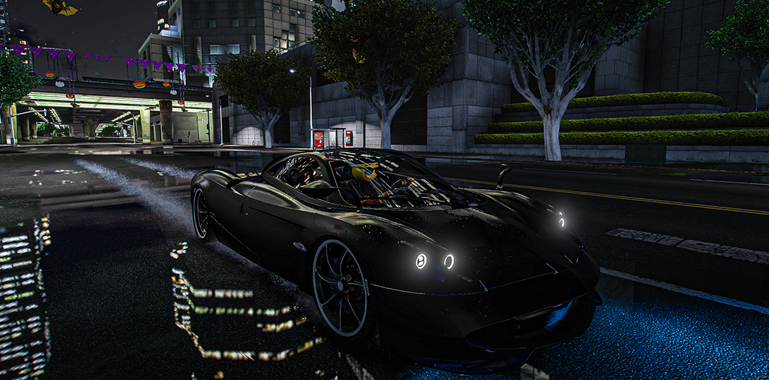 Infinity Vehicle Pagani Huayra Codalunga